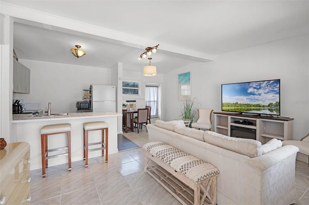 Dining room, Interior, Kitchen, Living room