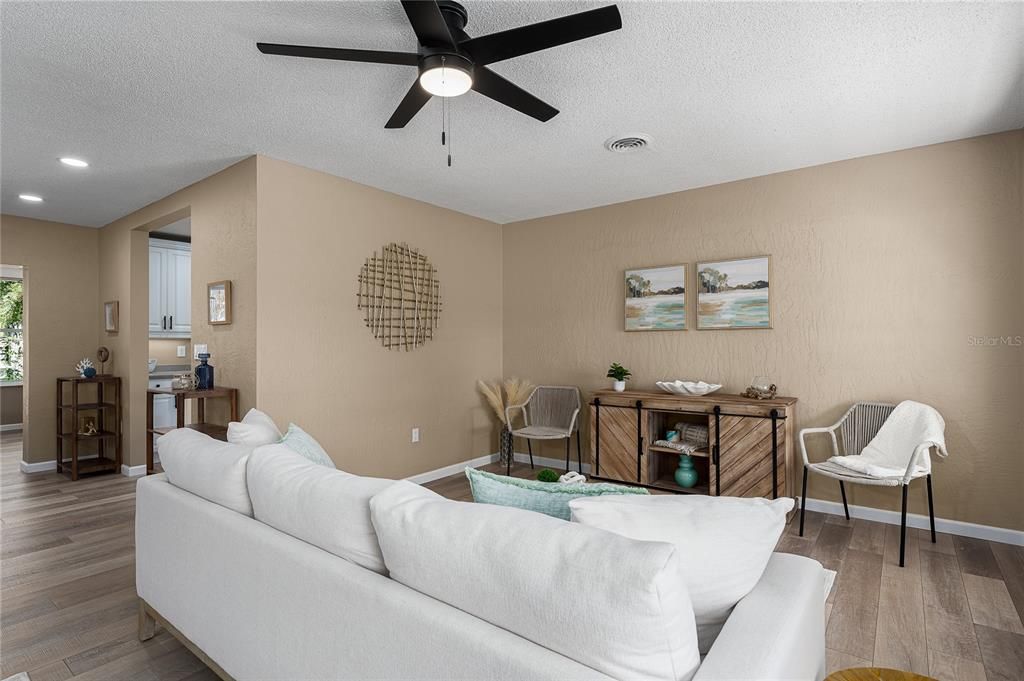 Interior, Living room, Recessed Lighting, Wood Texture Flooring