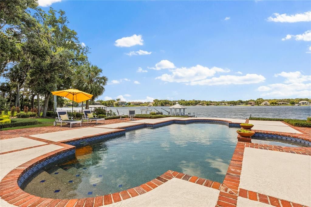 Exterior, Pool, Water