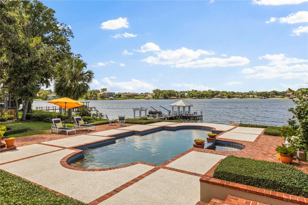 Exterior, Pool, Water