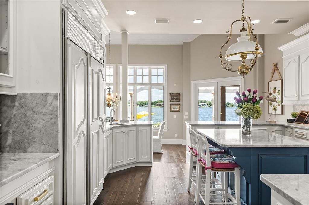 Interior, Kitchen, Pendant Lights, Recessed Lighting, Water, Wood Texture Flooring