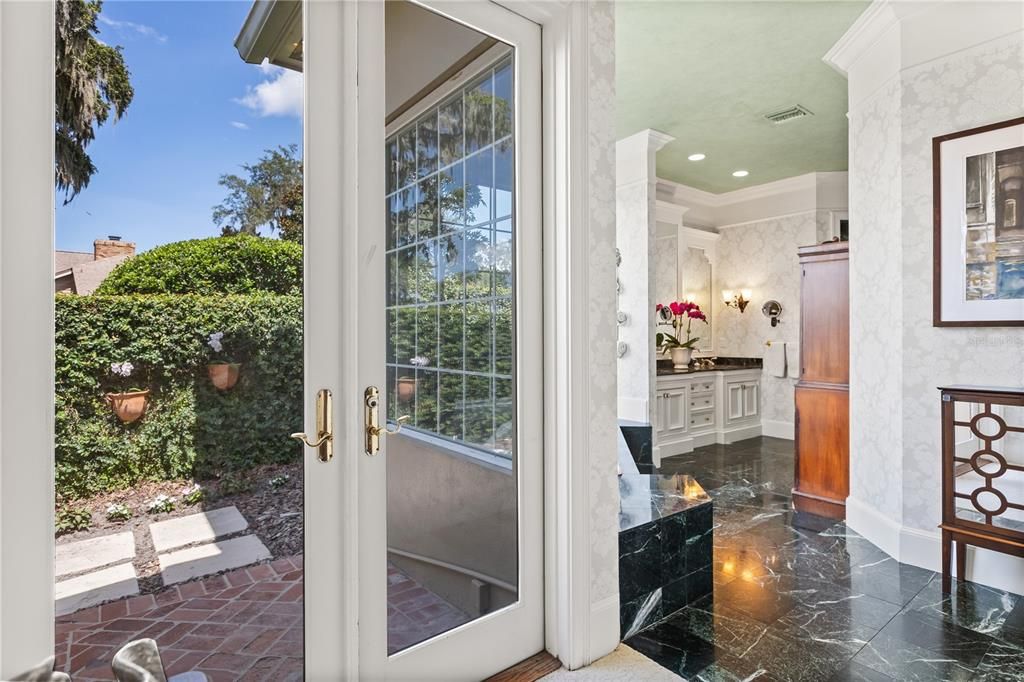 Interior, Marble, Recessed Lighting