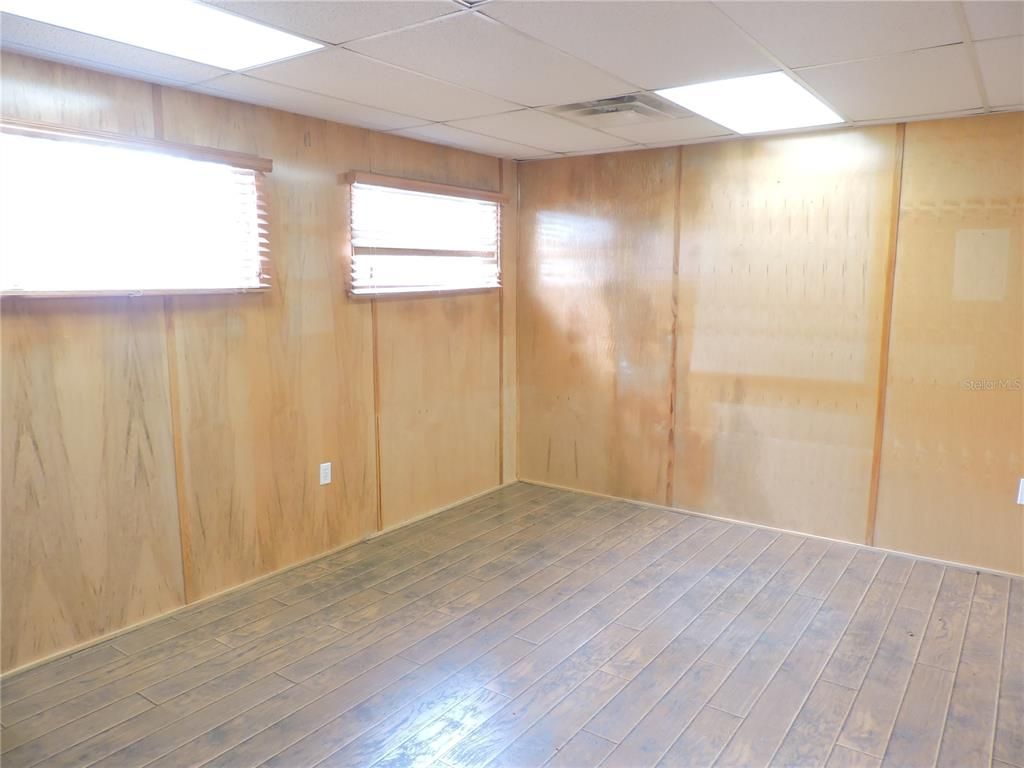 Empty room, Interior, Wood Texture Flooring, Wooden Walls