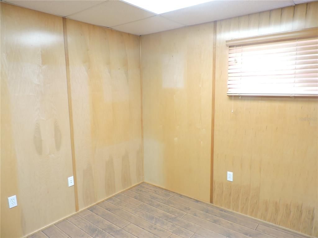 Empty room, Interior, Wood Texture Flooring, Wooden Walls