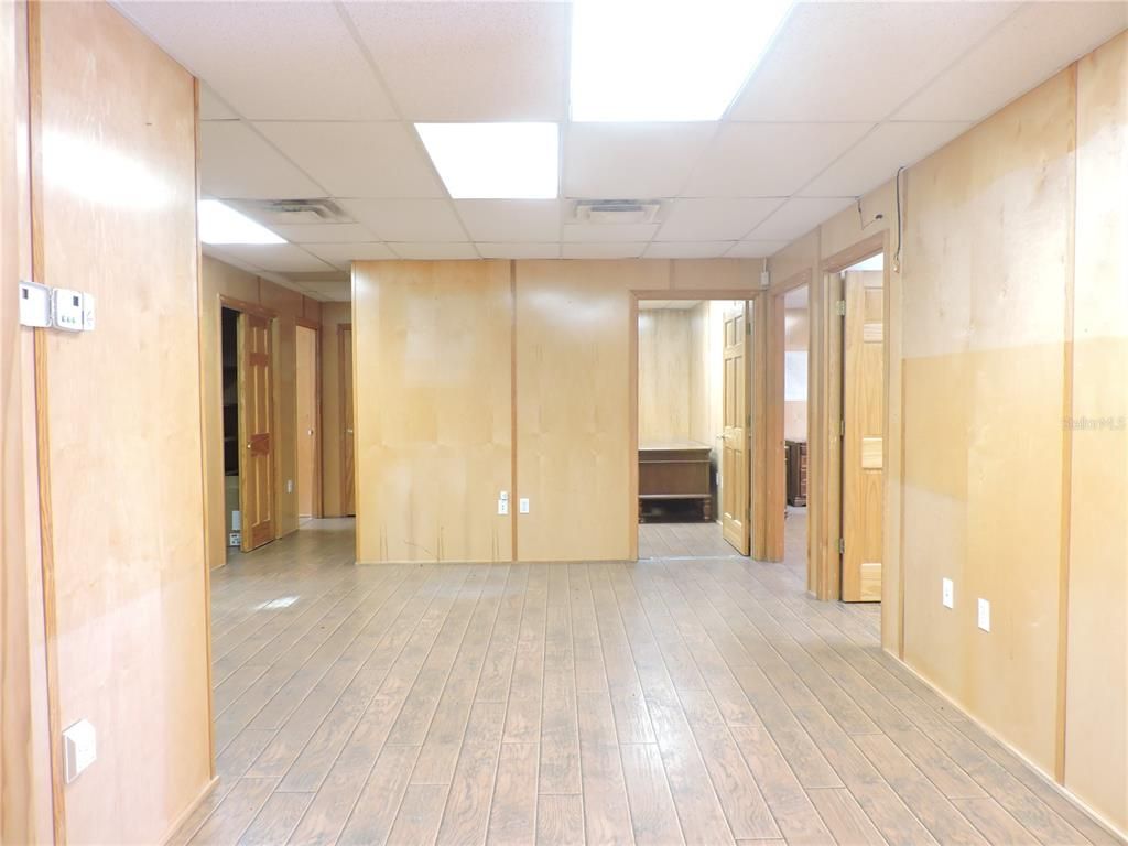 Empty room, Interior, Recessed Lighting, Wood Texture Flooring, Wooden Walls