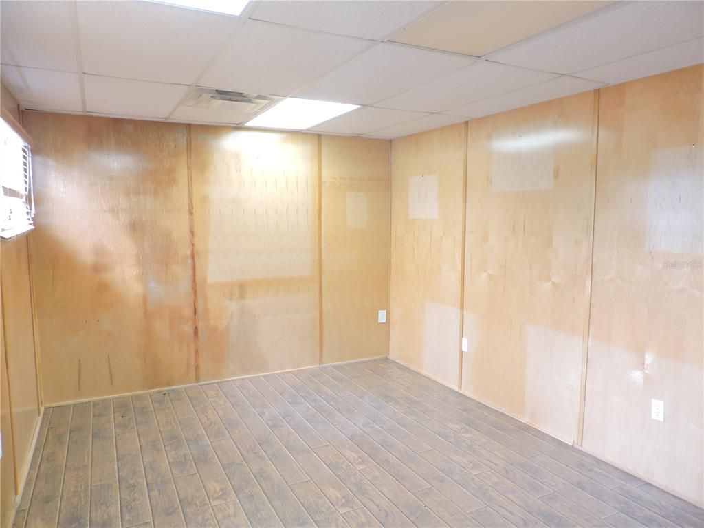 Empty room, Interior, Wood Texture Flooring, Wooden Walls