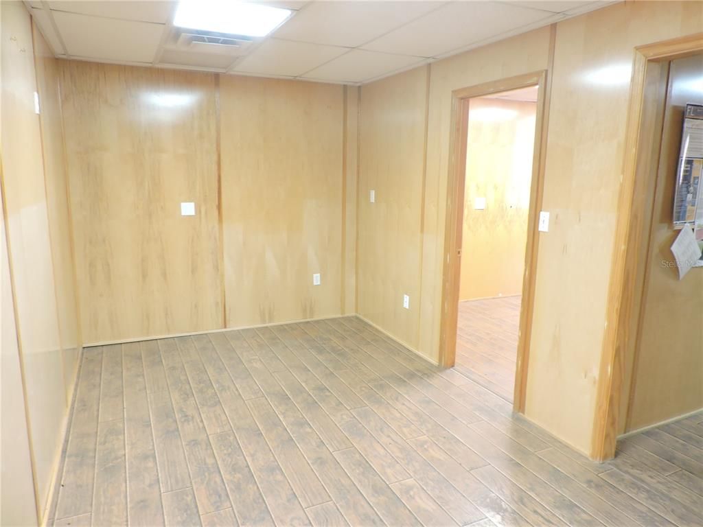 Empty room, Interior, Wood Texture Flooring, Wooden Walls