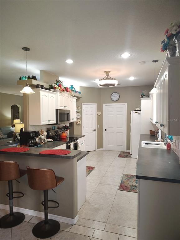 Interior, Kitchen, Pendant Lights, Recessed Lighting