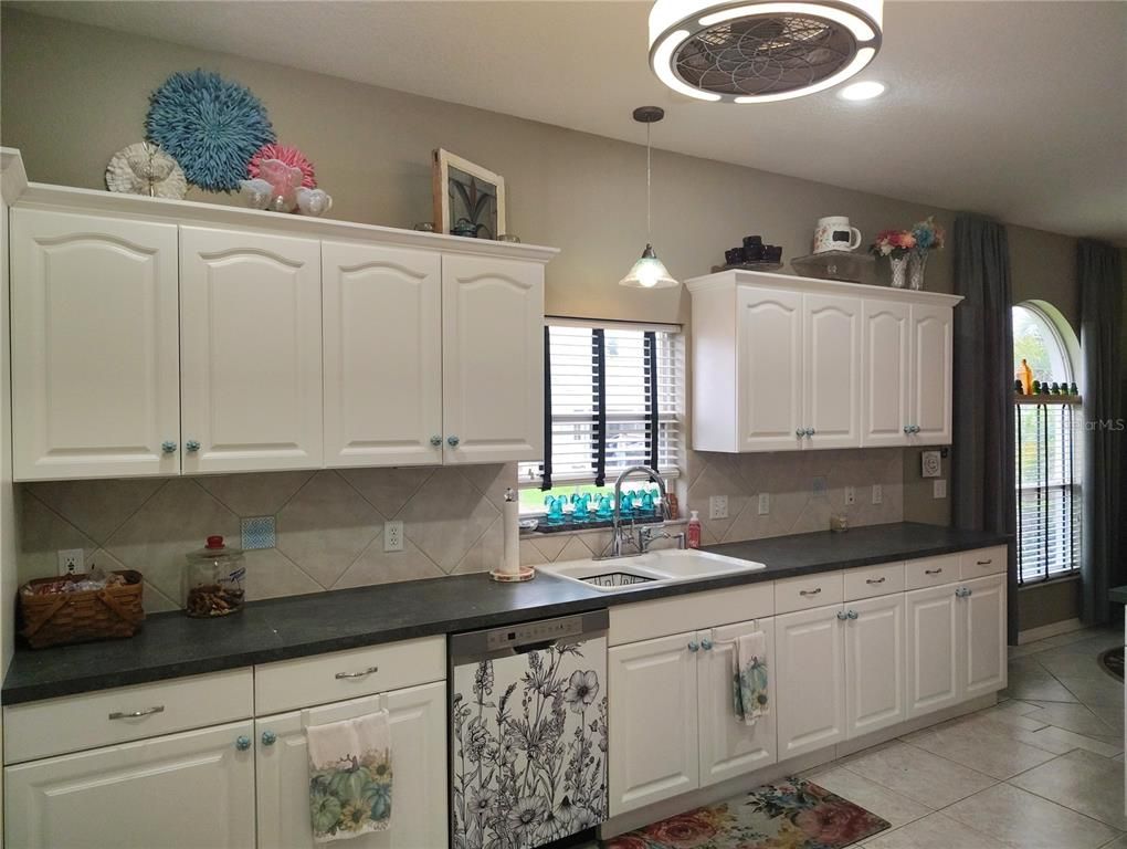 Interior, Kitchen, Pendant Lights, Recessed Lighting