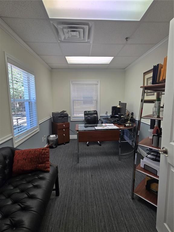 Home Office, Interior