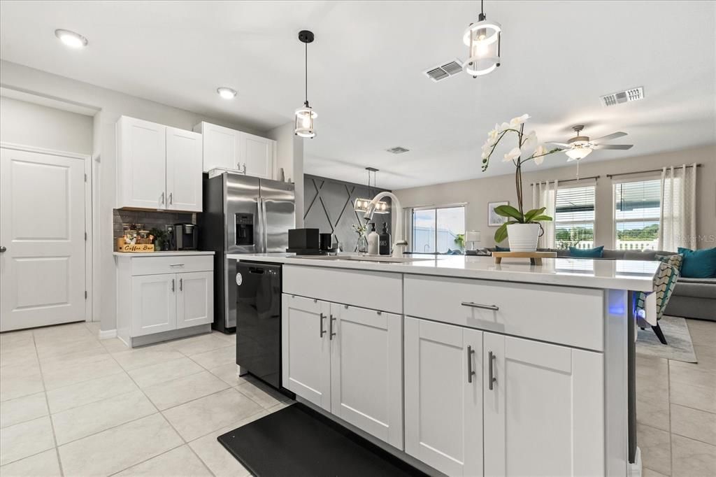 Interior, Kitchen, Pendant Lights, Recessed Lighting, Stainless Steel Appliances