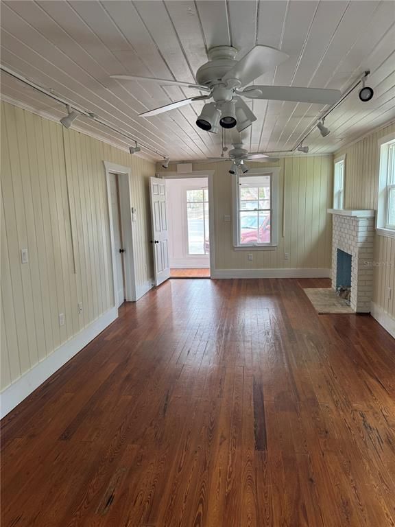 Empty room, Fireplace, Interior, Wood Texture Flooring