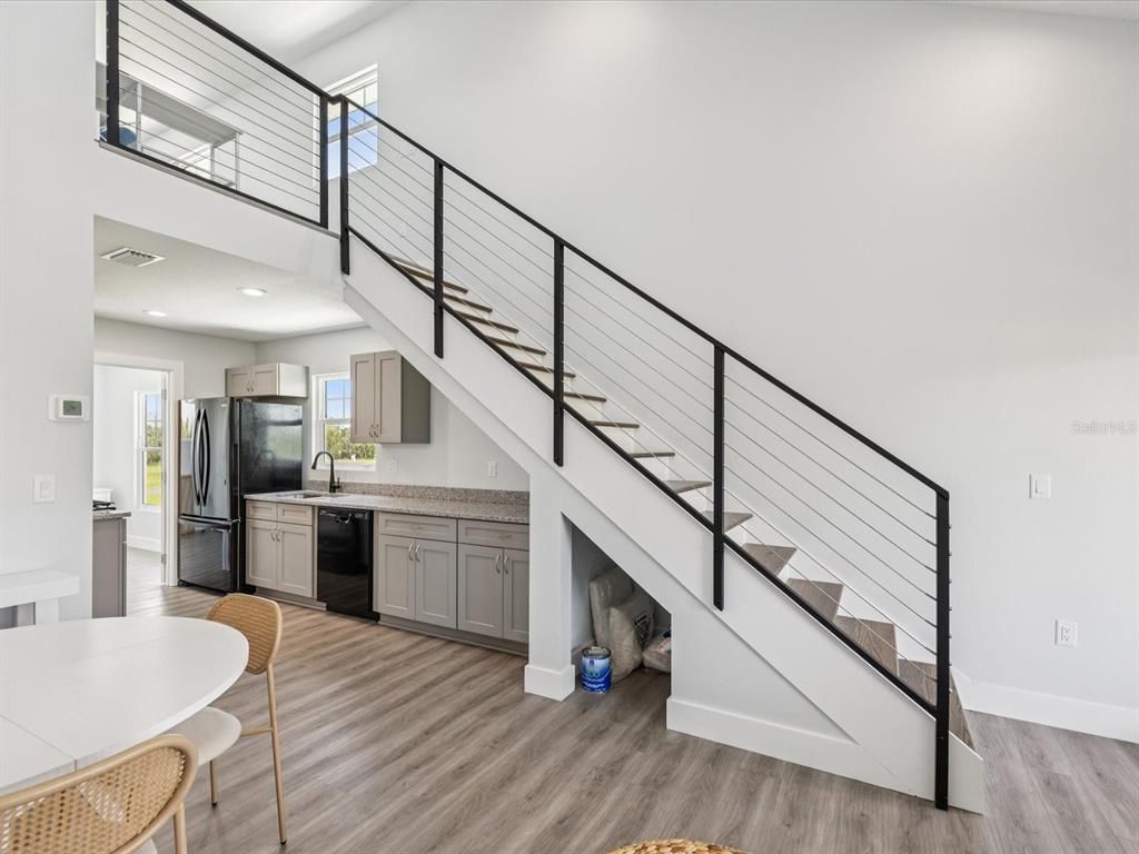 Dining room, Interior, Kitchen, Recessed Lighting, Wood Texture Flooring