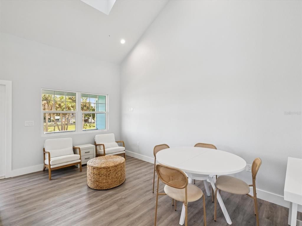 Dining room, Interior, Recessed Lighting, Wood Texture Flooring