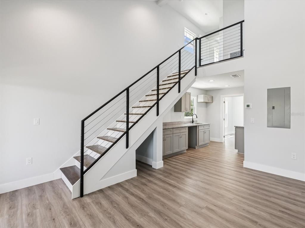 Interior, Recessed Lighting, Wood Texture Flooring