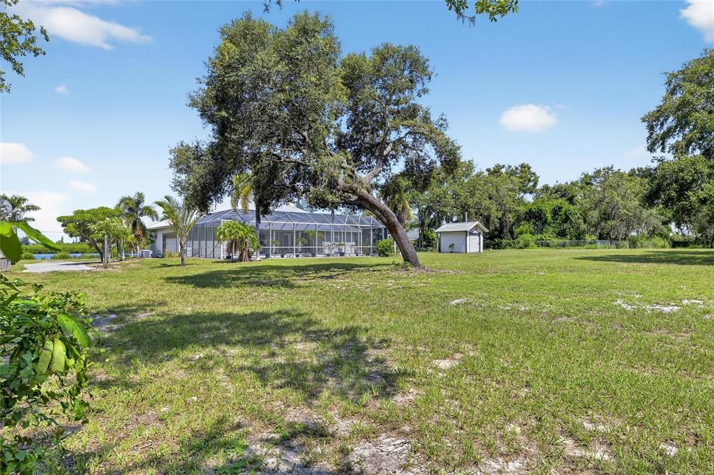 Backyard, Exterior