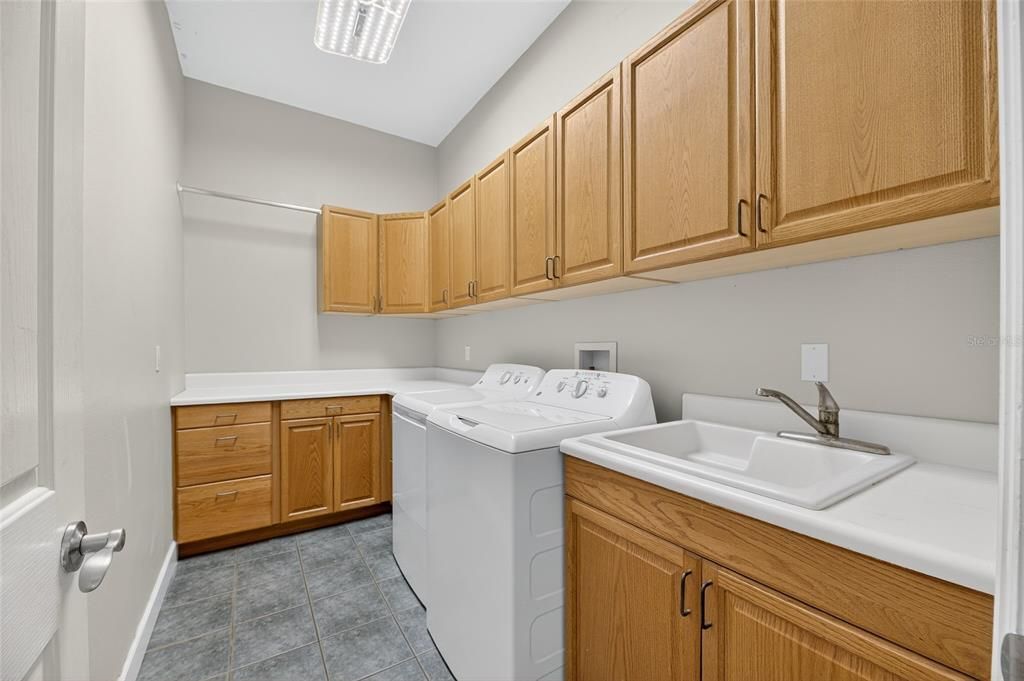 Interior, Washer