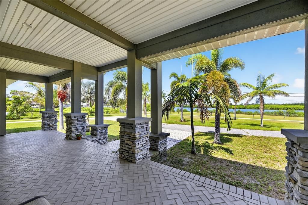 Backyard, Exterior, Water