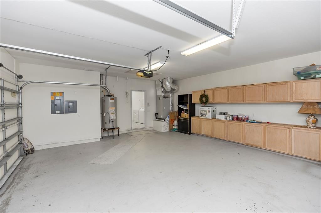 Garage, Interior