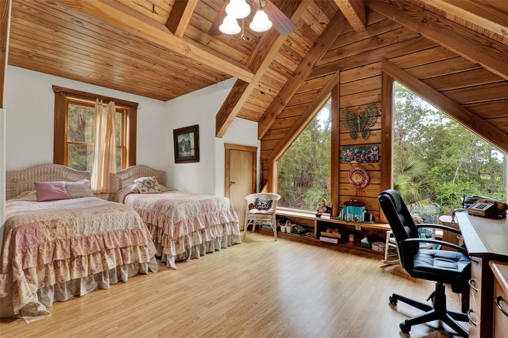 Bedroom, Home Office, Interior, Wooden Beams, Wooden Ceilings, Wood Texture Flooring