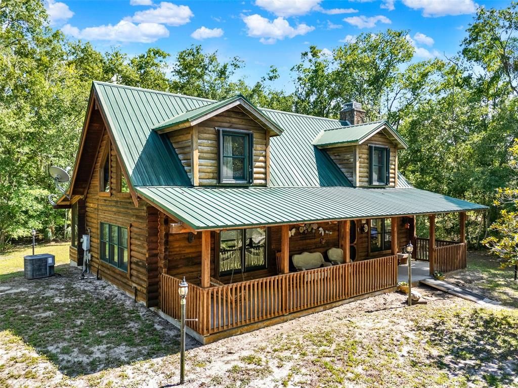 Backyard, Exterior, Facade, Log Home
