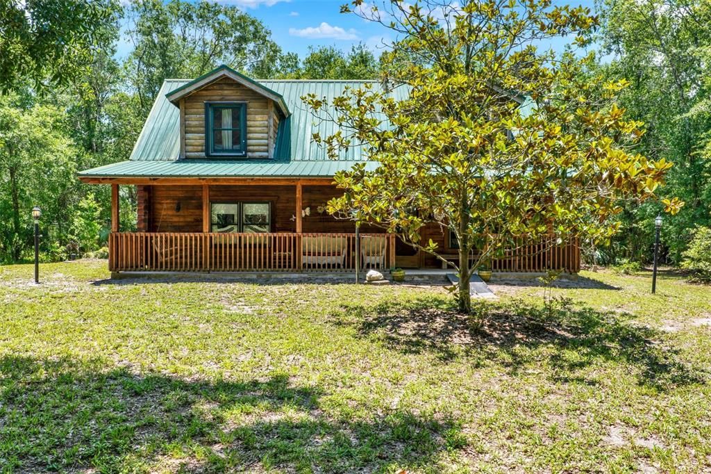 Backyard, Exterior, Facade, Log Home