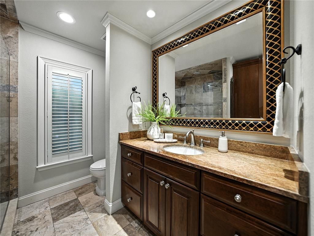 Bathroom, Interior, Recessed Lighting