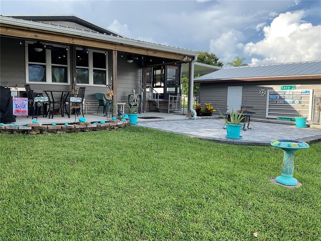 Backyard, Exterior