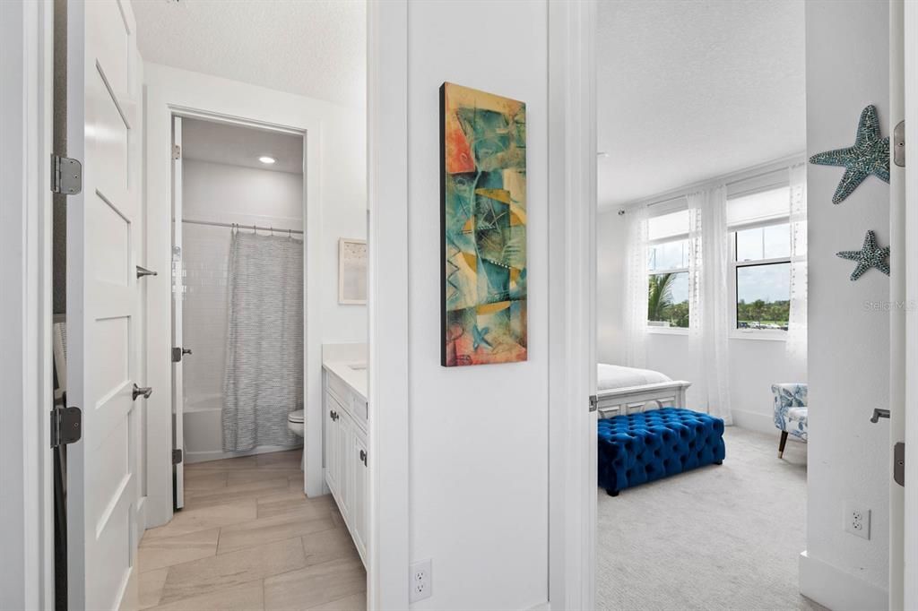 Bathroom, Interior, Recessed Lighting