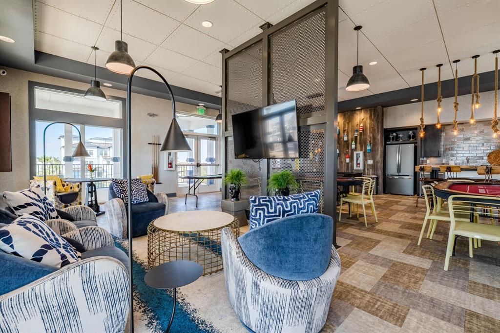 Dining room, Interior, Kitchen, Living room, Pendant Lights, Recessed Lighting