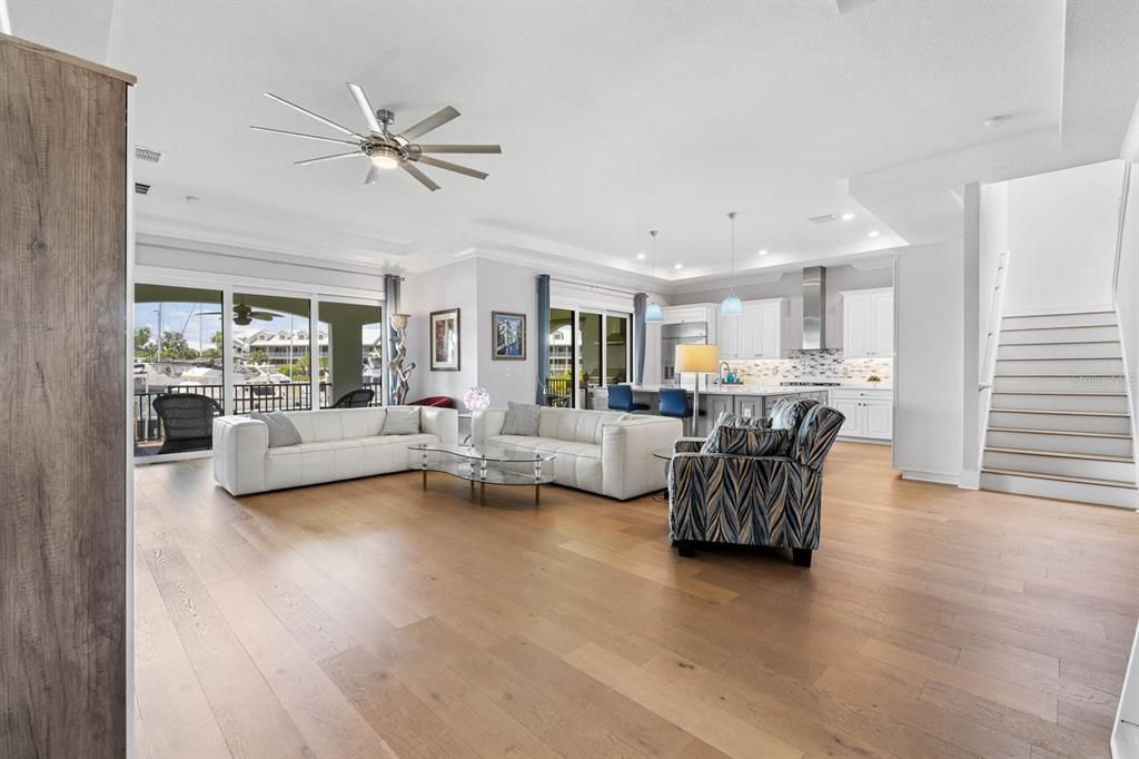 Interior, Kitchen, Living room, Pendant Lights, Recessed Lighting, Wood Texture Flooring