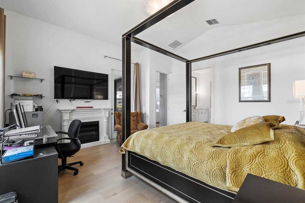Bedroom, Fireplace, Home Office, Interior, Wood Texture Flooring