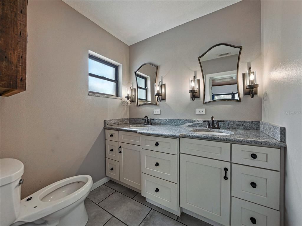 Bathroom, Dual Sink Vanities, Interior