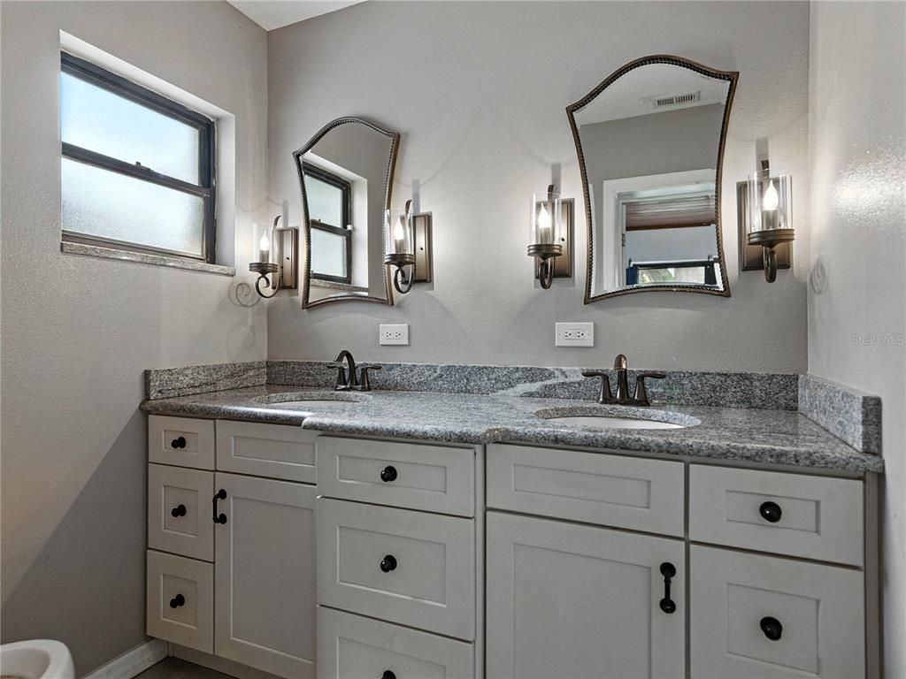 Bathroom, Dual Sink Vanities, Interior