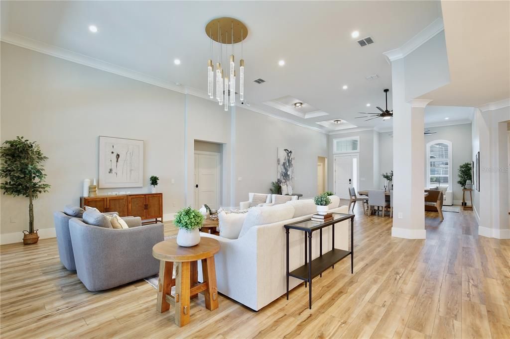 Dining room, Interior, Living room, Pendant Lights, Recessed Lighting, Wood Texture Flooring