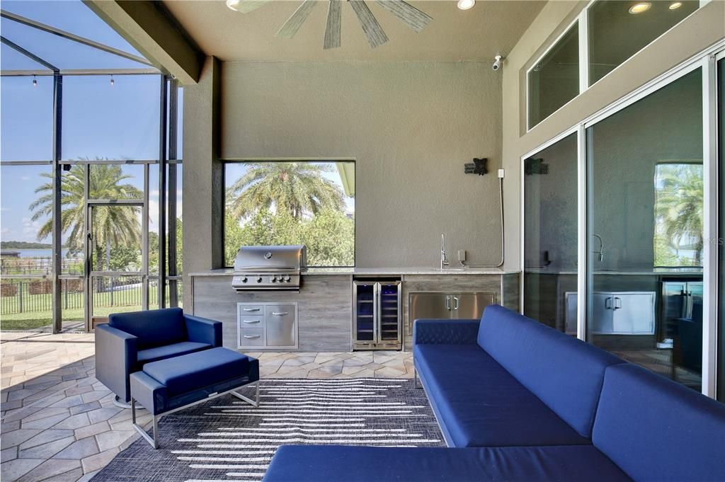 Interior, Sun Room, Water