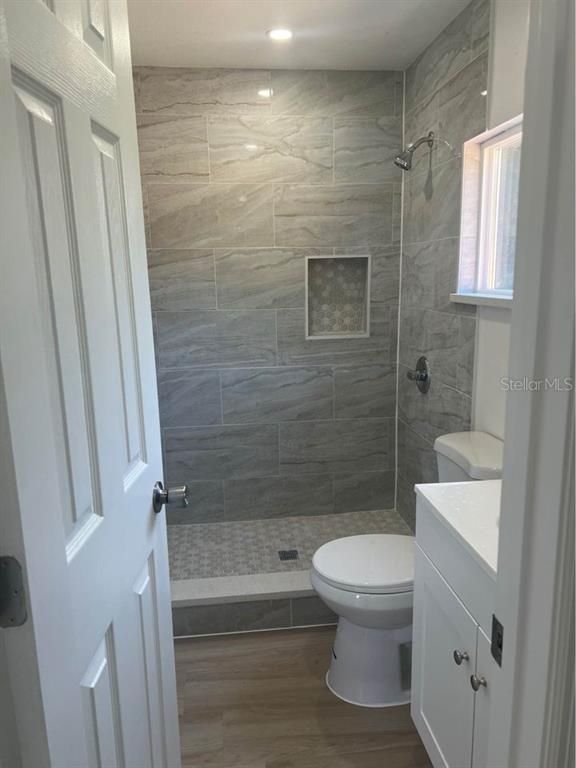 Bathroom, Interior, Marble Walls, Recessed Lighting, Wood Texture Flooring