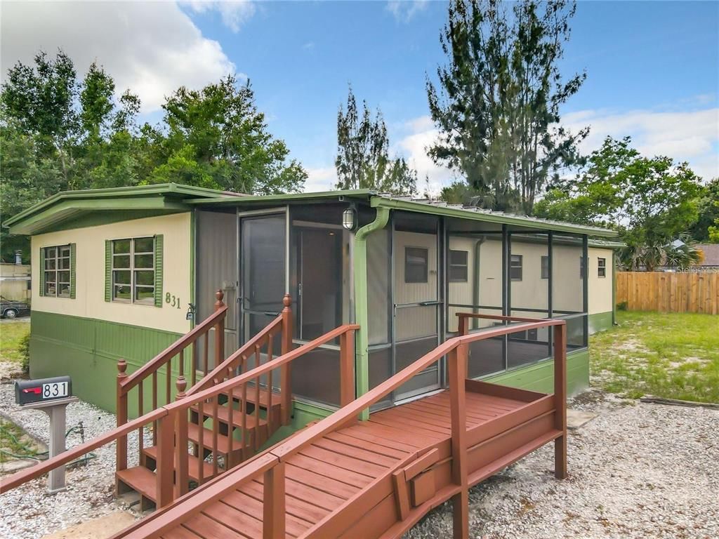 Backyard, Exterior