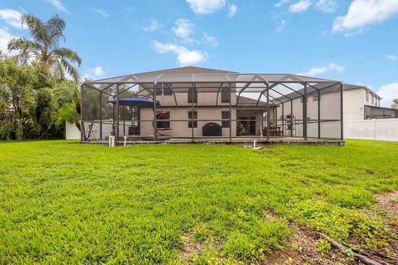 Backyard, Exterior