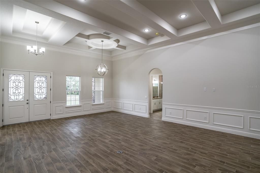 Empty room, Interior, Pendant Lights, Recessed Lighting, Wood Texture Flooring