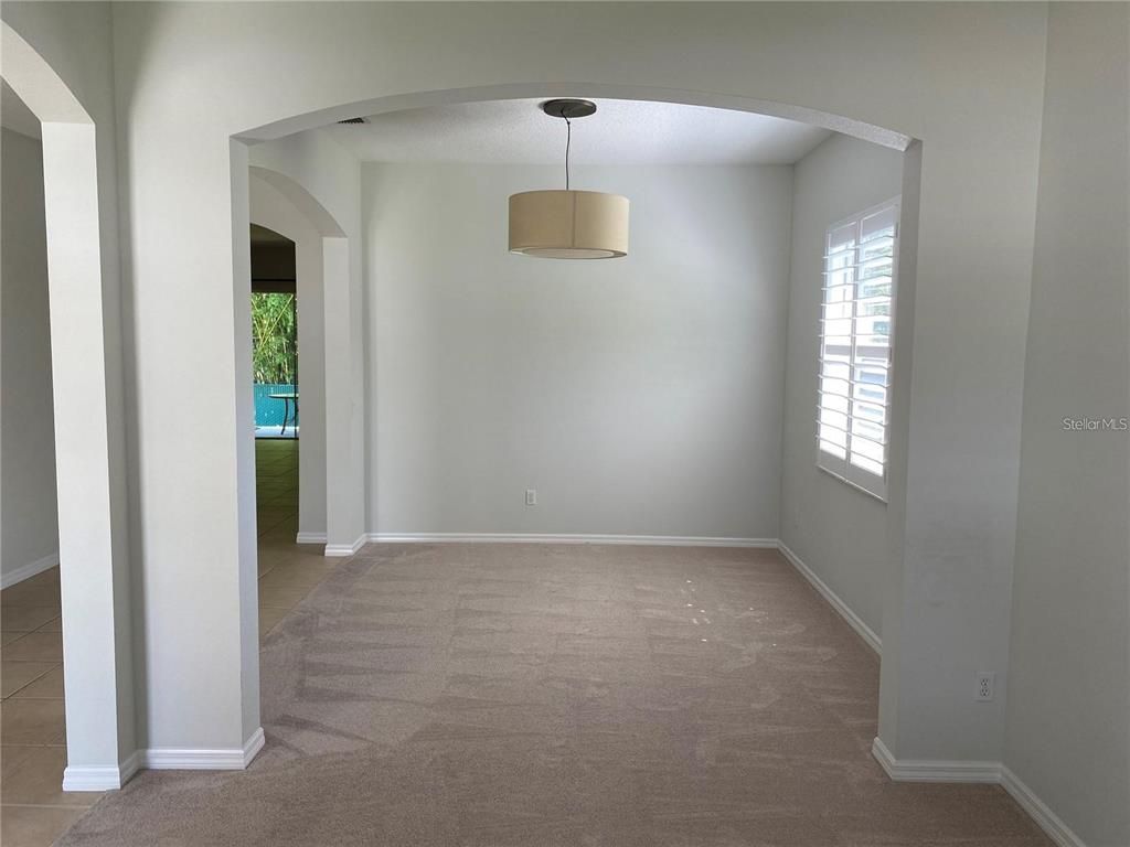 Empty room, Interior, Pendant Lights