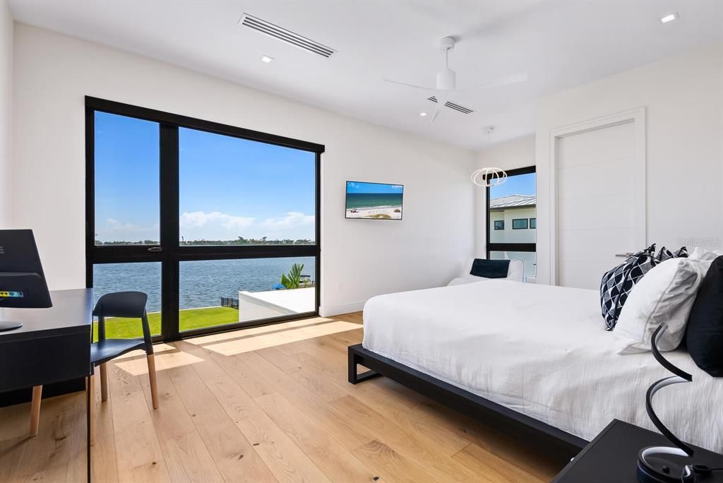 Bedroom, Interior, Recessed Lighting, Water, Wood Texture Flooring