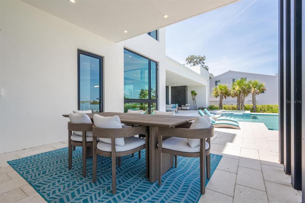 Dining room, Exterior, Pool, Recessed Lighting