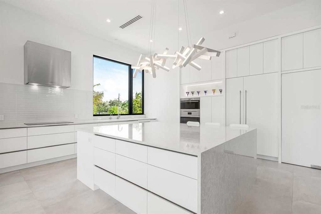 Interior, Kitchen, Pendant Lights, Recessed Lighting, Stainless Steel Appliances