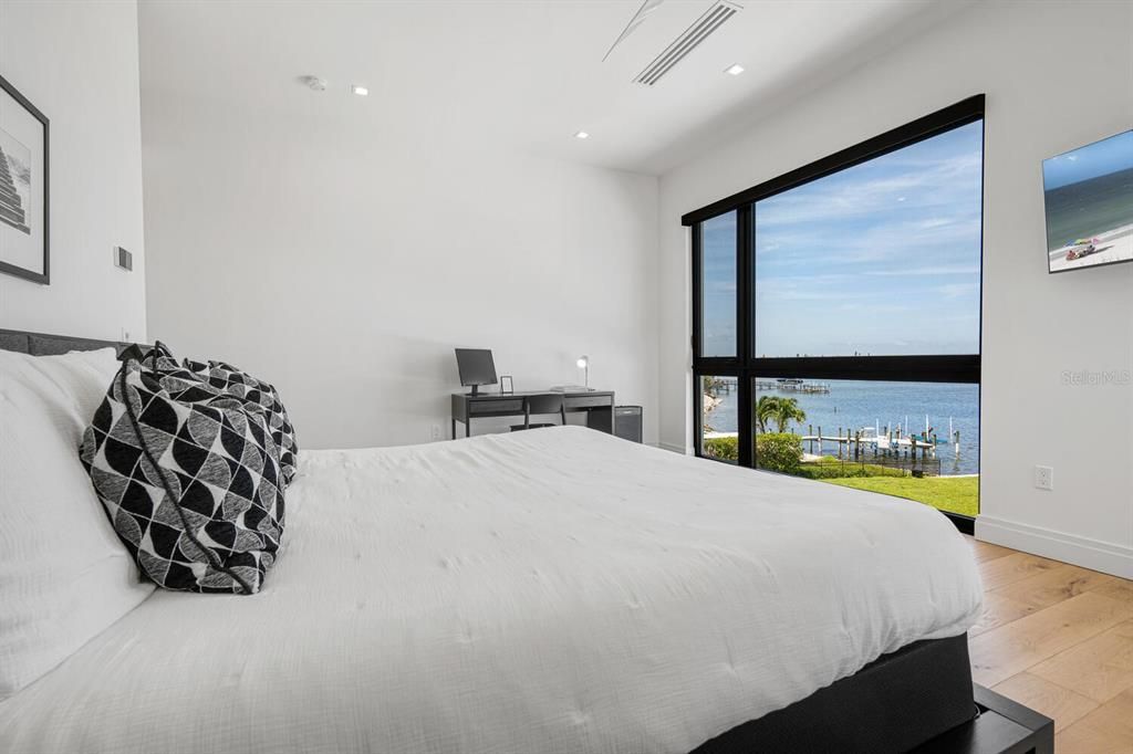 Bedroom, Interior, Recessed Lighting, Water, Wood Texture Flooring