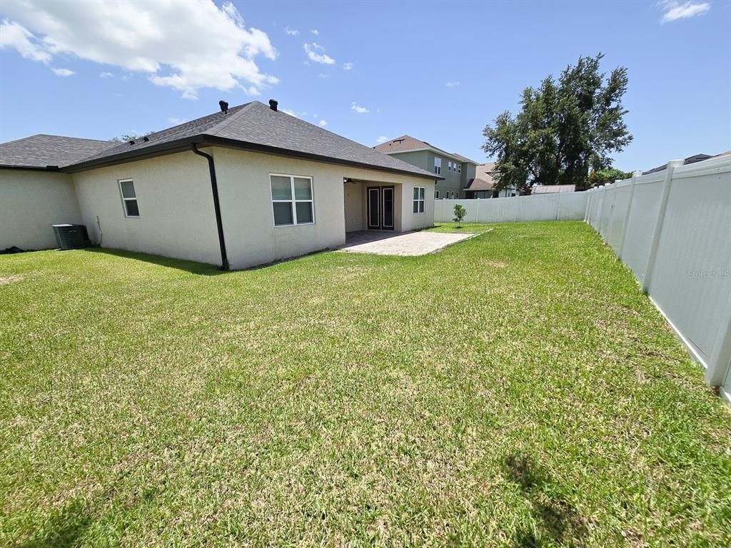 Backyard, Exterior