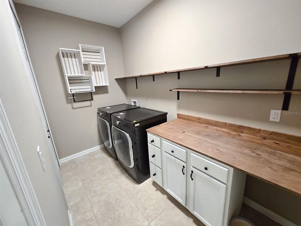Interior, Washer