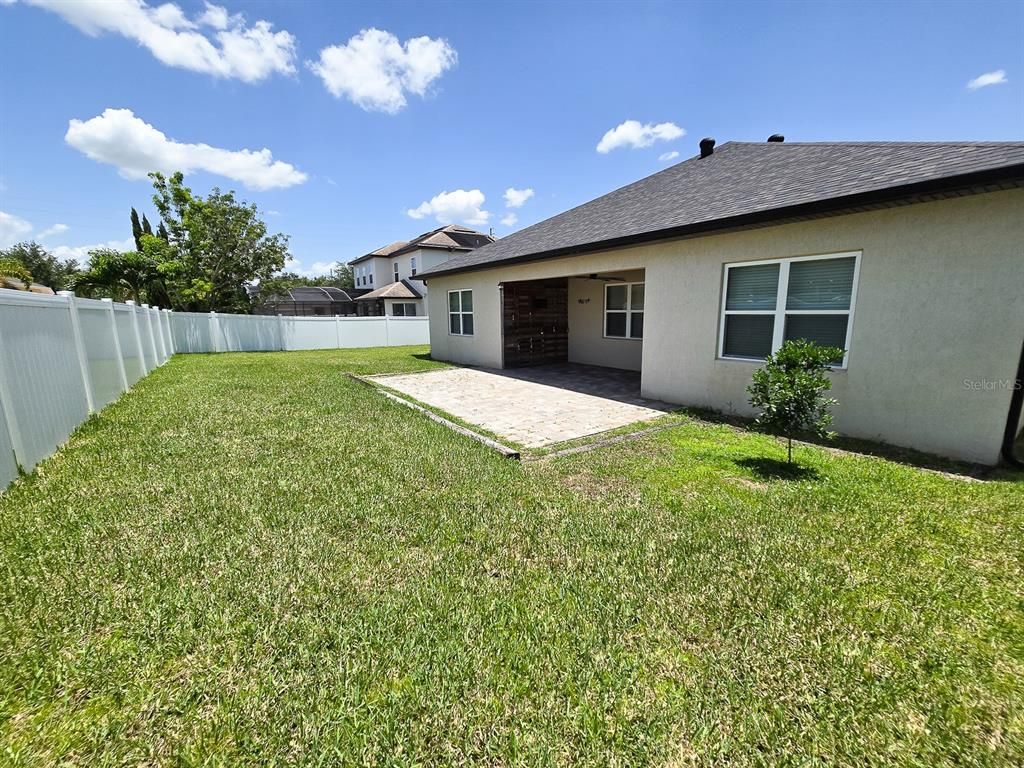 Backyard, Exterior