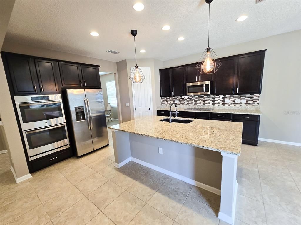 Interior, Kitchen, Pendant Lights, Recessed Lighting, Stainless Steel Appliances