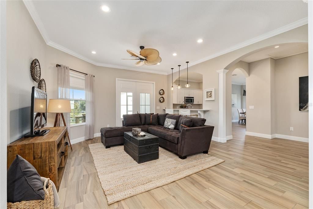 Interior, Kitchen, Living room, Pendant Lights, Recessed Lighting, Wood Texture Flooring